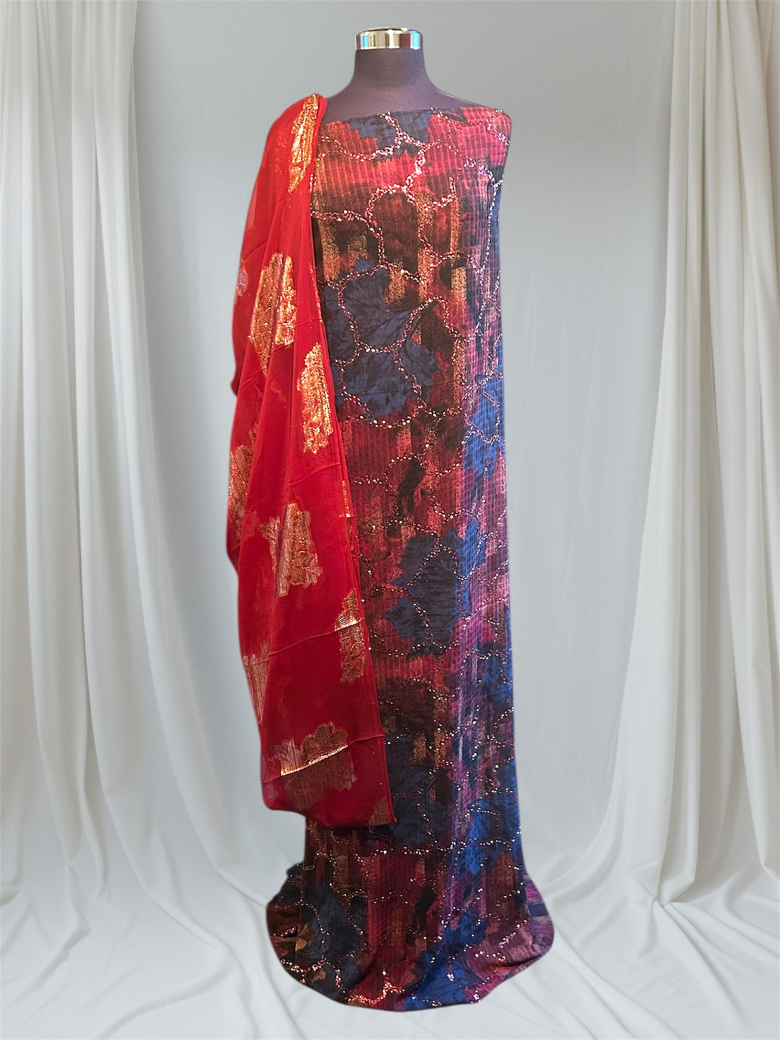 LIMITED EDITION                                    Ruby Red Navy Bleu