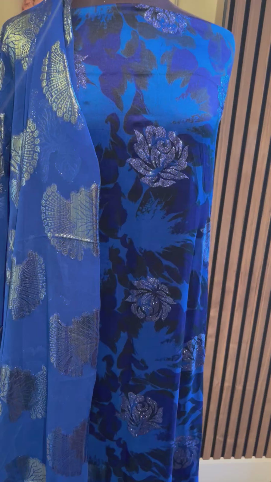 LIMITED EDITION                                      Trypan Bleu