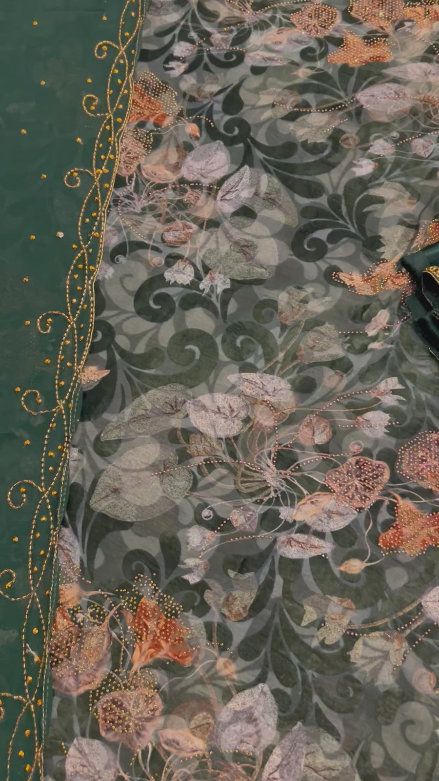 LIMITED EDITION (Maqbal-Silk) Emerald Green Flower Heaven